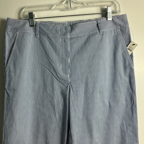 NWT Talbots Blue Striped Wide Leg Cropped Pants Size 8 - Picture 2 of 15